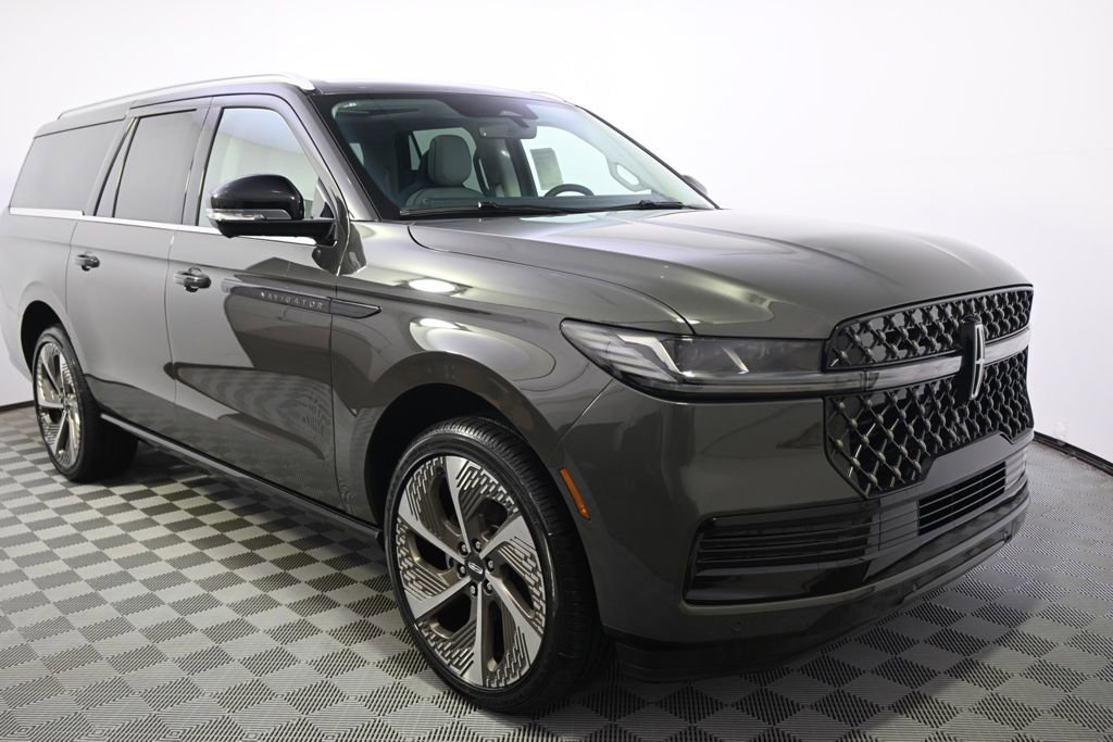 New 2026 Lincoln Navigator L Black Label image 8