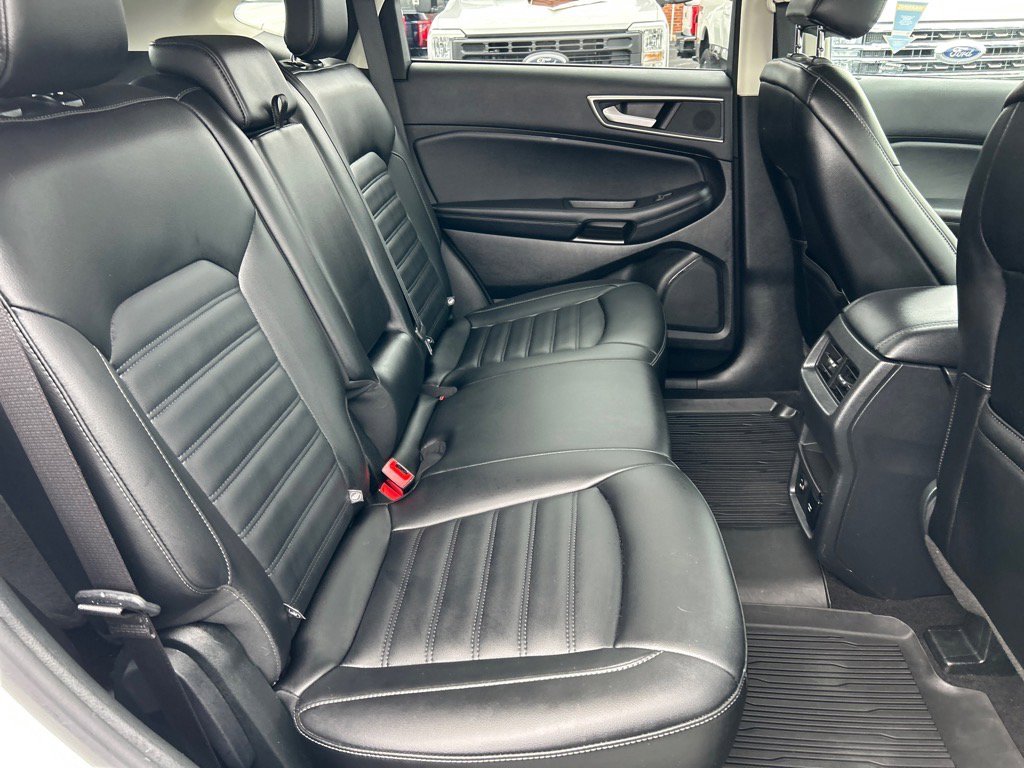 Used 2022 Ford Edge SEL w/ Convenience Package image 22