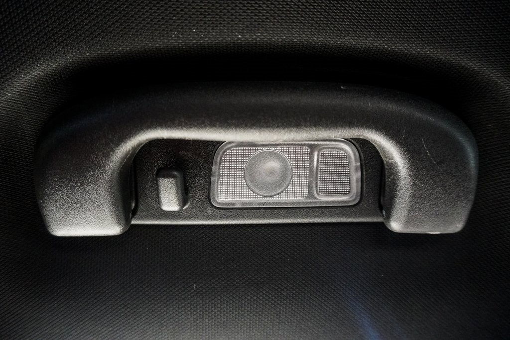 Used 2020 Chevrolet Blazer RS image 23