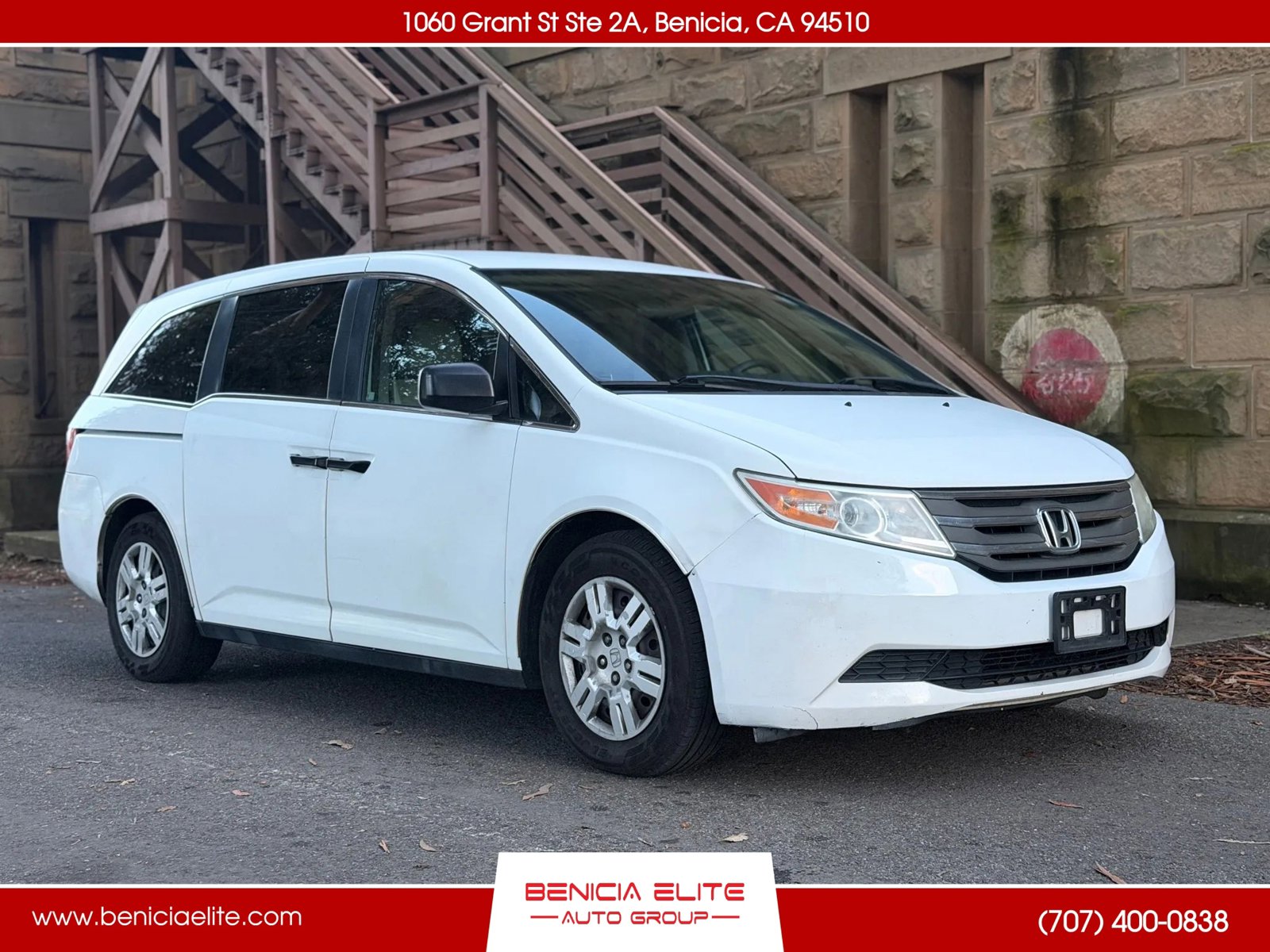 Used 2013 Honda Odyssey LX image 1