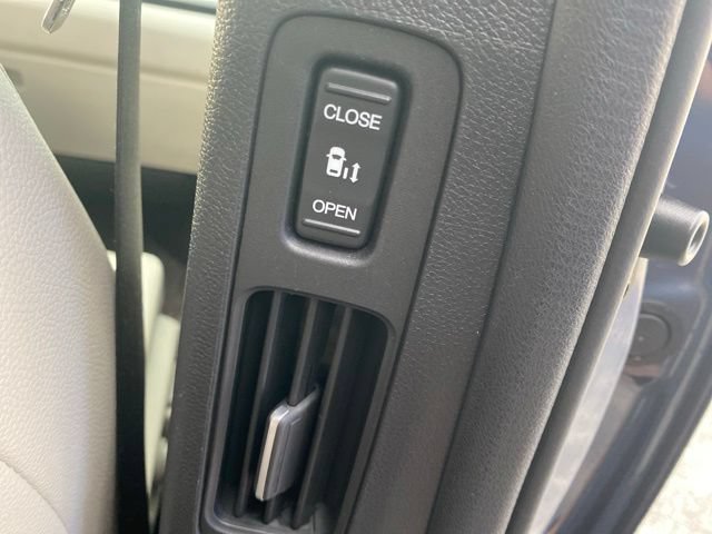 Used 2025 Honda Odyssey EX-L image 40
