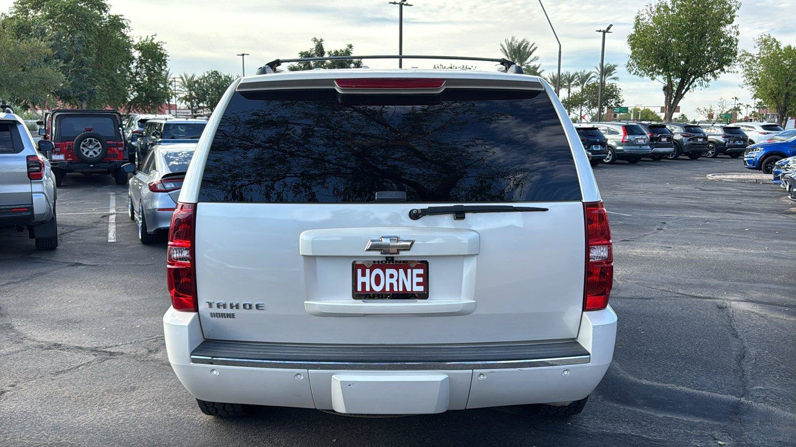 Used 2011 Chevrolet Tahoe LTZ RWD image 4
