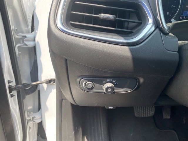 Used 2021 Chevrolet Equinox LT image 19