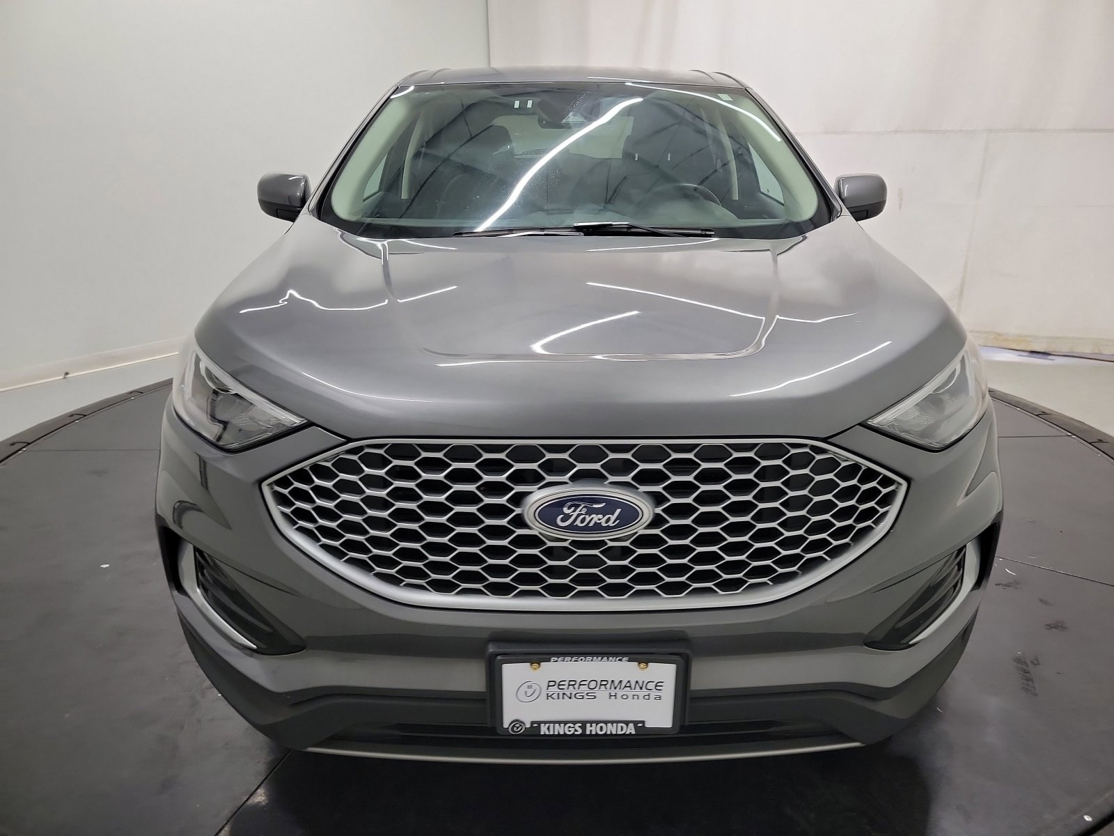 Used 2024 Ford Edge SEL video 2