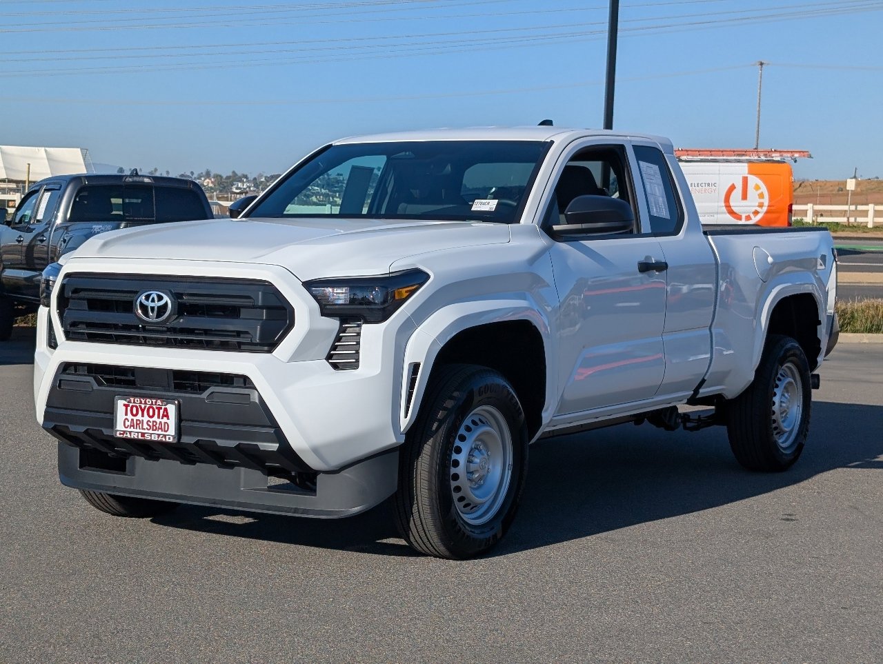Used 2025 Toyota Tacoma SR image 10