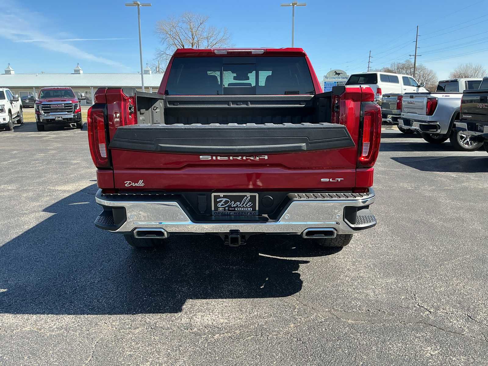 Used 2024 GMC Sierra 1500 SLT w/ SLT Premium Plus Package image 31