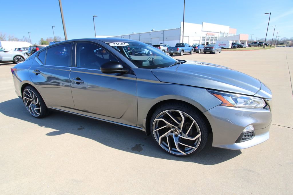Used 2020 Nissan Altima 2.5 SR image 3