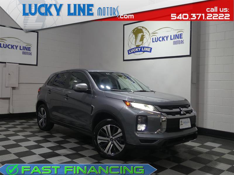 Used 2025 Mitsubishi Outlander Sport SE image 1