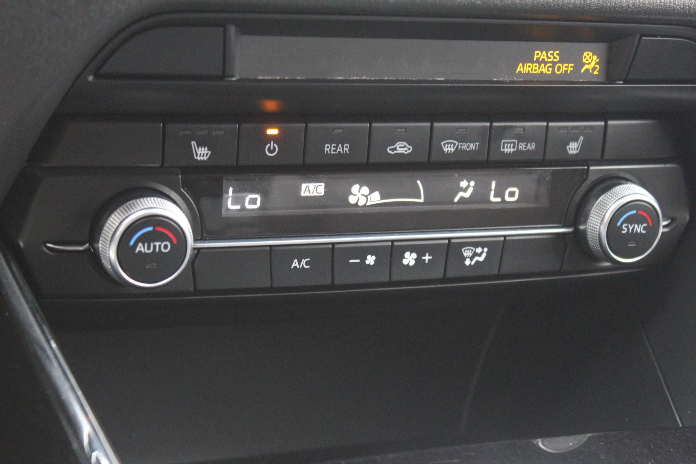 Used 2020 MAZDA CX-9 Touring w/ Touring Premium Package image 32