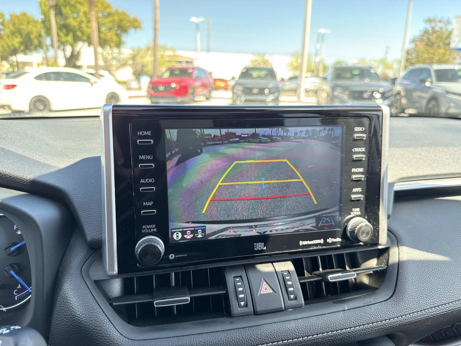 Used 2020 Toyota RAV4 Limited image 25