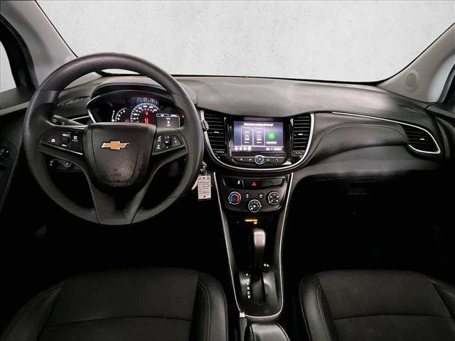 Used 2022 Chevrolet Trax LT AWD/4WD image 16