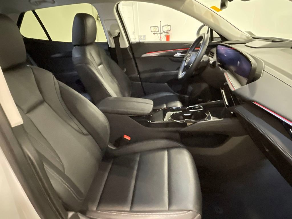 Used 2025 Buick Envision Preferred image 25