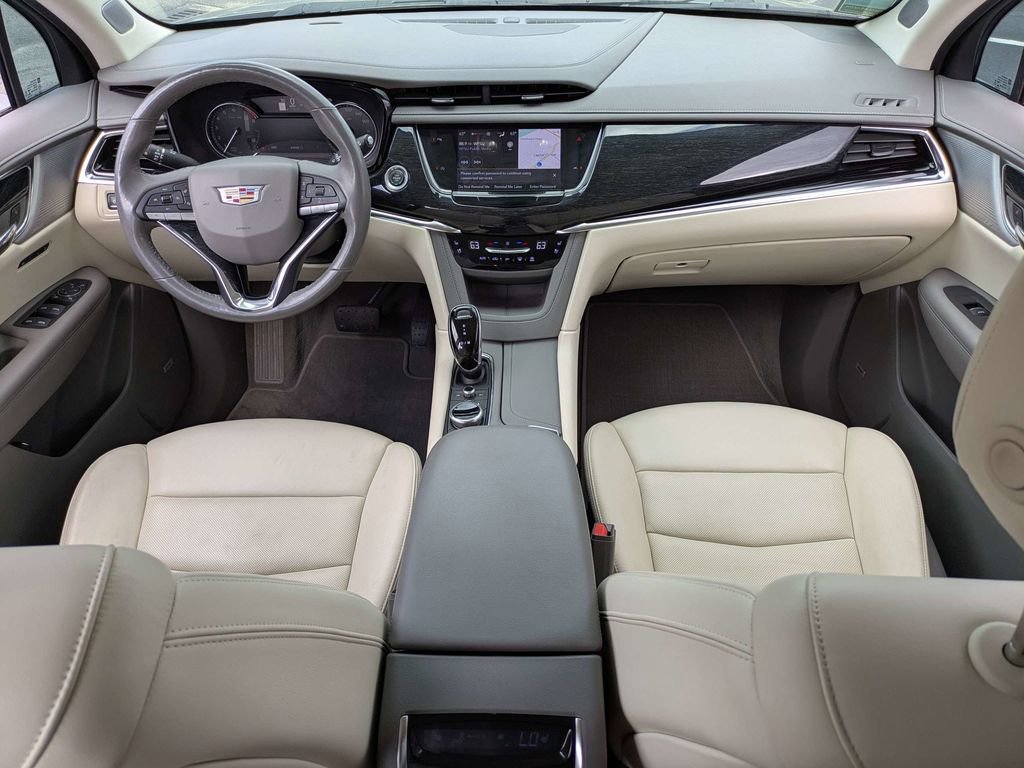 Used 2021 Cadillac XT6 Premium Luxury image 20