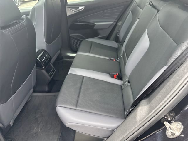 Certified 2023 Volkswagen ID.4 Pro S image 31