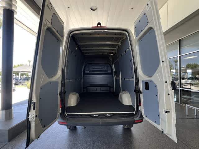 New 2025 Mercedes-Benz Sprinter 2500 image 6