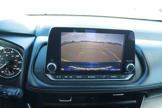 Used 2025 Nissan Rogue SV image 26