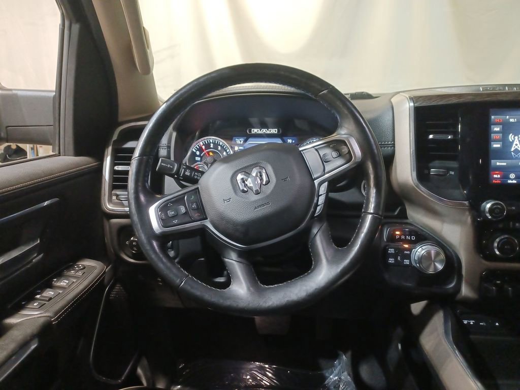 Used 2019 RAM 1500 Laramie image 11