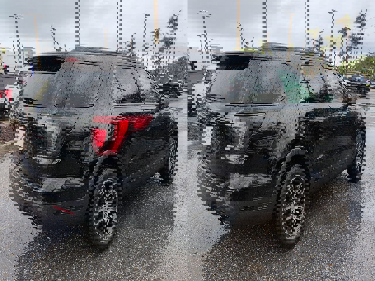 Used 2018 Ford Explorer Sport image 5