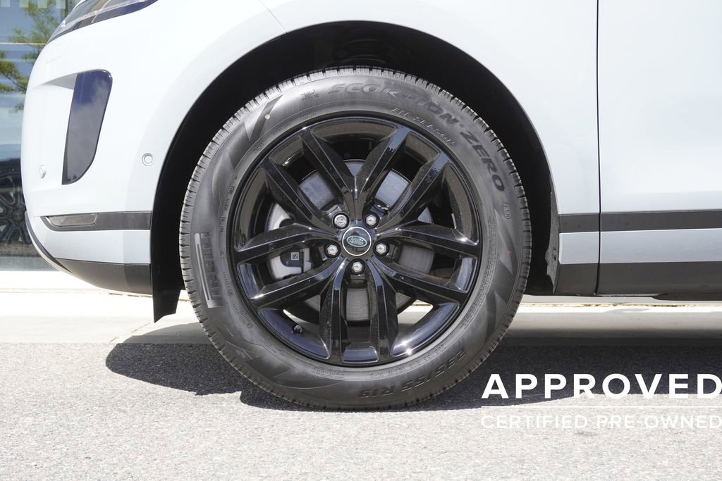 Used 2025 Land Rover Range Rover Evoque S AWD/4WD image 34
