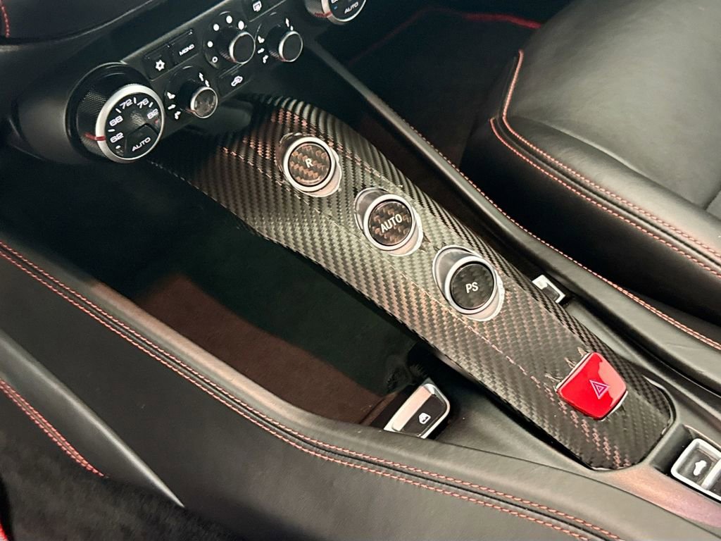 Used 2017 Ferrari California T image 17