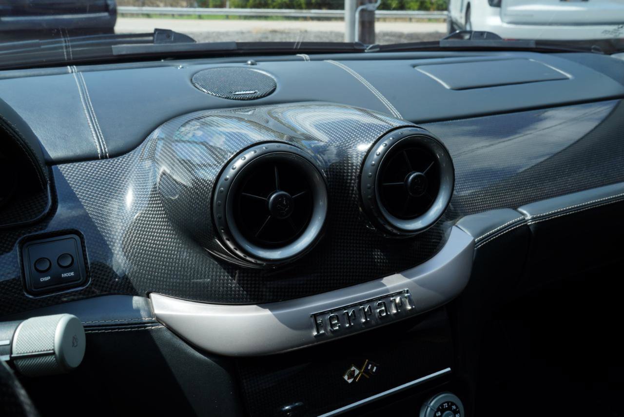 Used 2007 Ferrari 599 GTB Fiorano RWD image 32