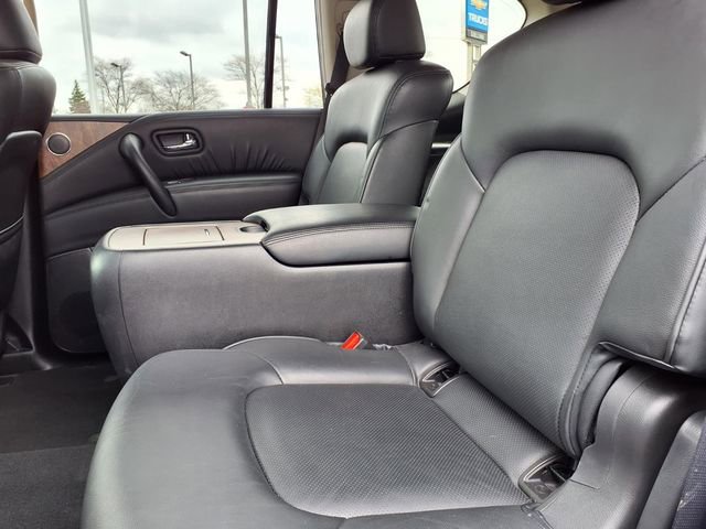 Used 2024 Nissan Armada SL w/ Captain's Chairs Package image 7