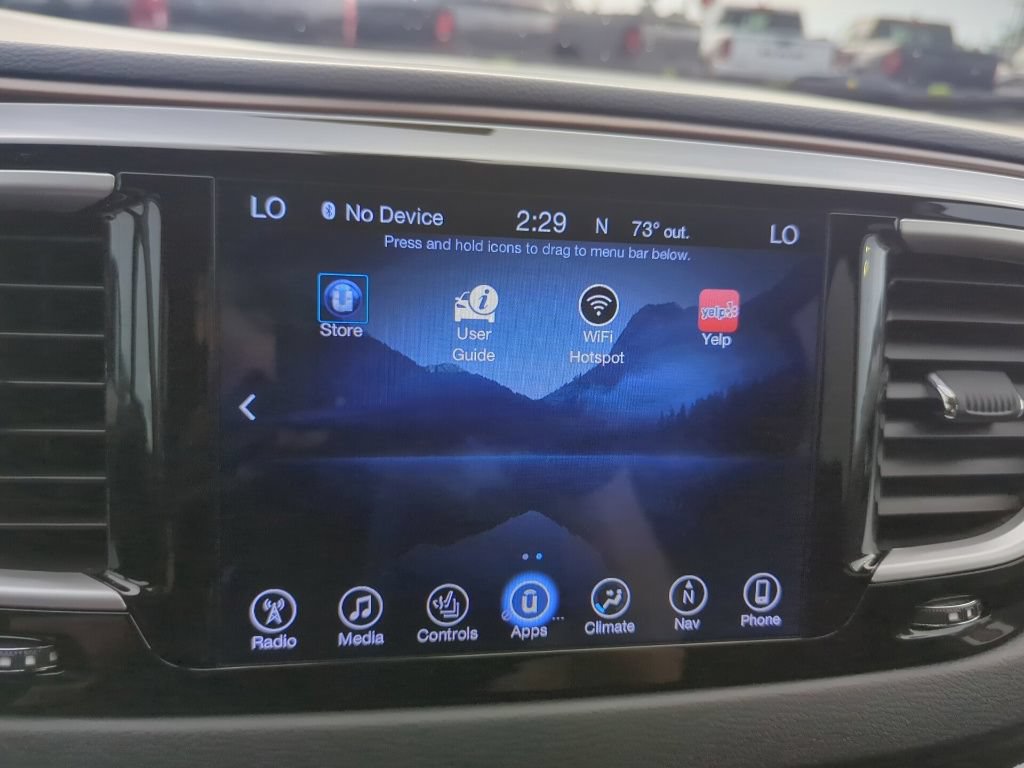 Used 2017 Chrysler Pacifica Touring Plus FWD image 17