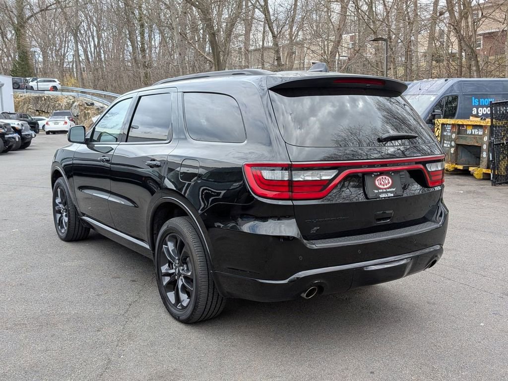 Certified 2025 Dodge Durango GT w/ Blacktop Package image 8