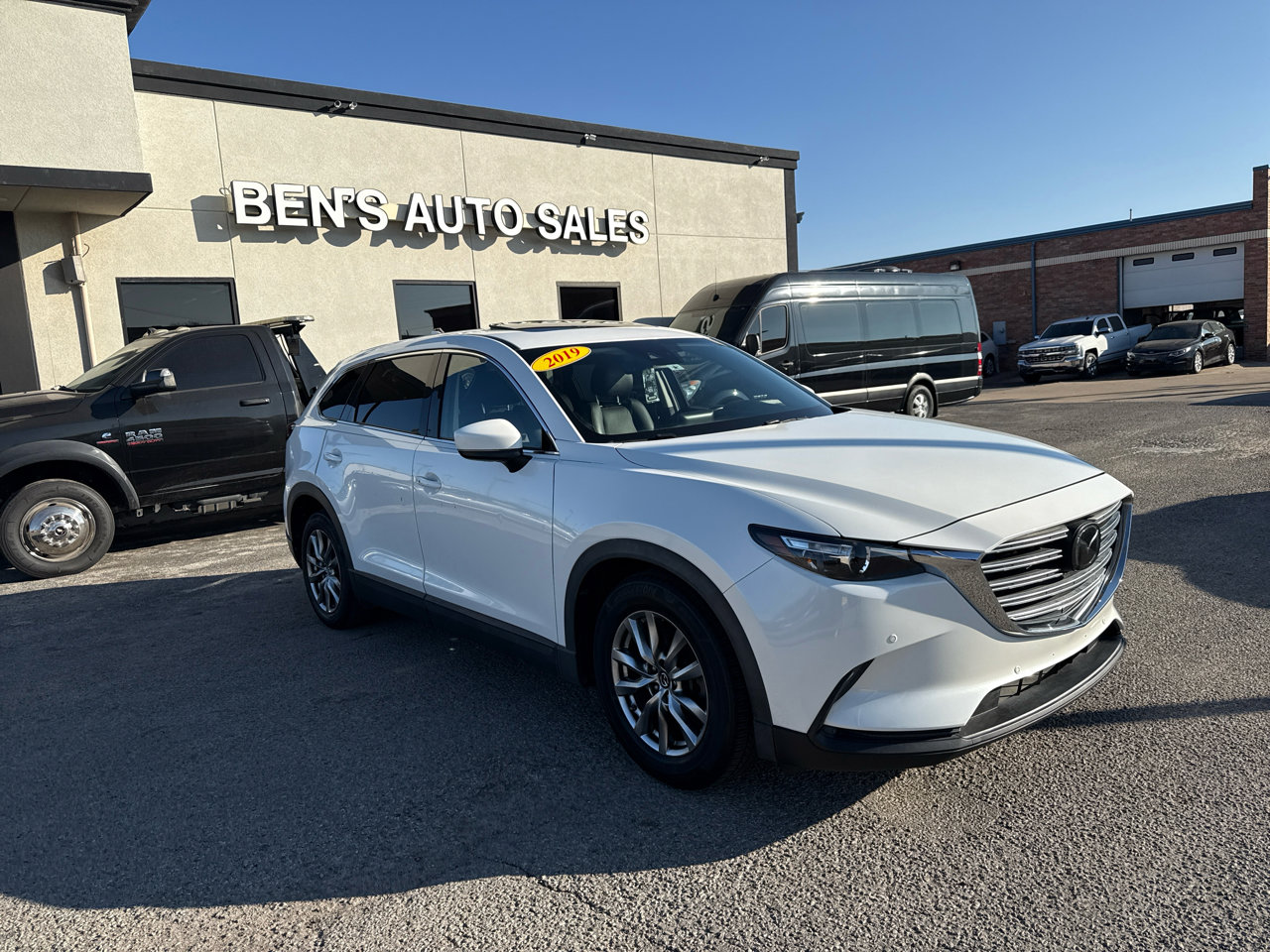 Used 2019 MAZDA CX-9 Touring w/ Touring Premium Package image 4