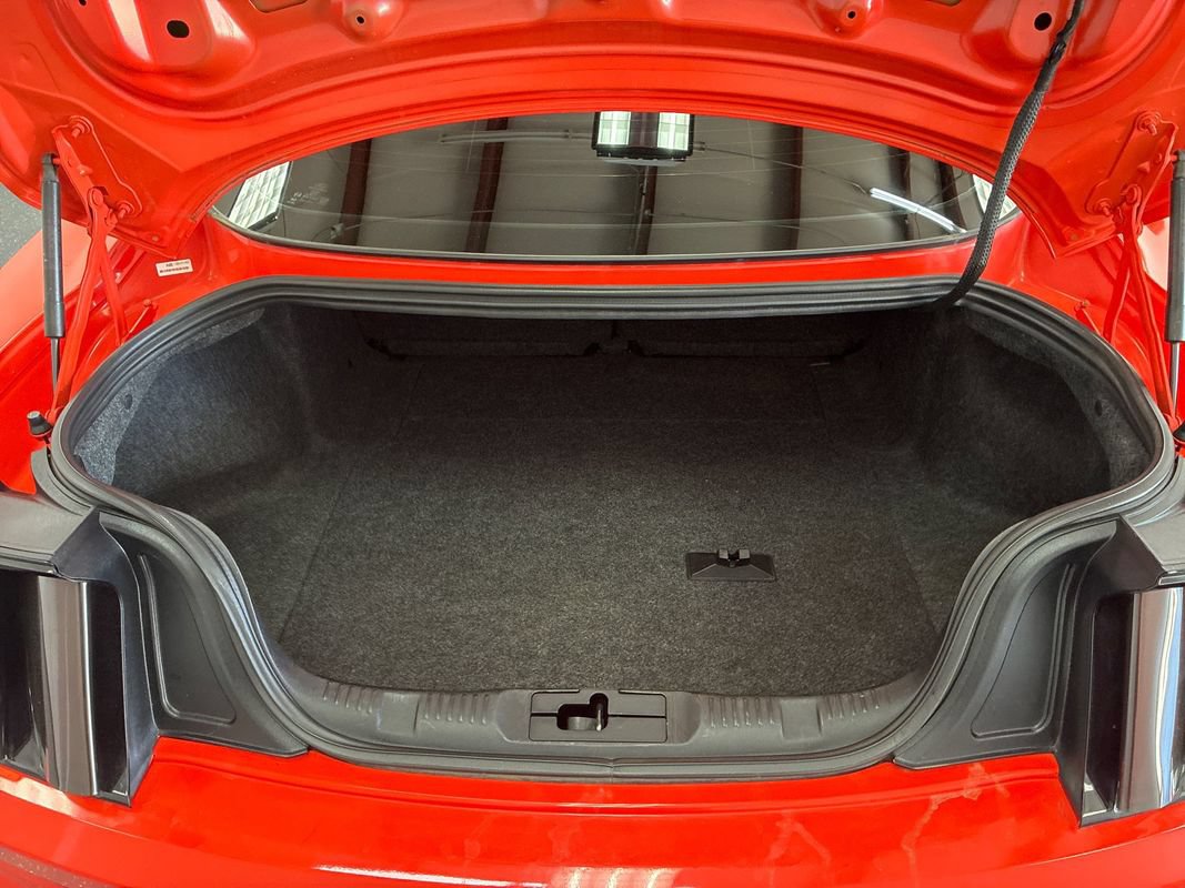 Used 2015 Ford Mustang GT RWD image 17