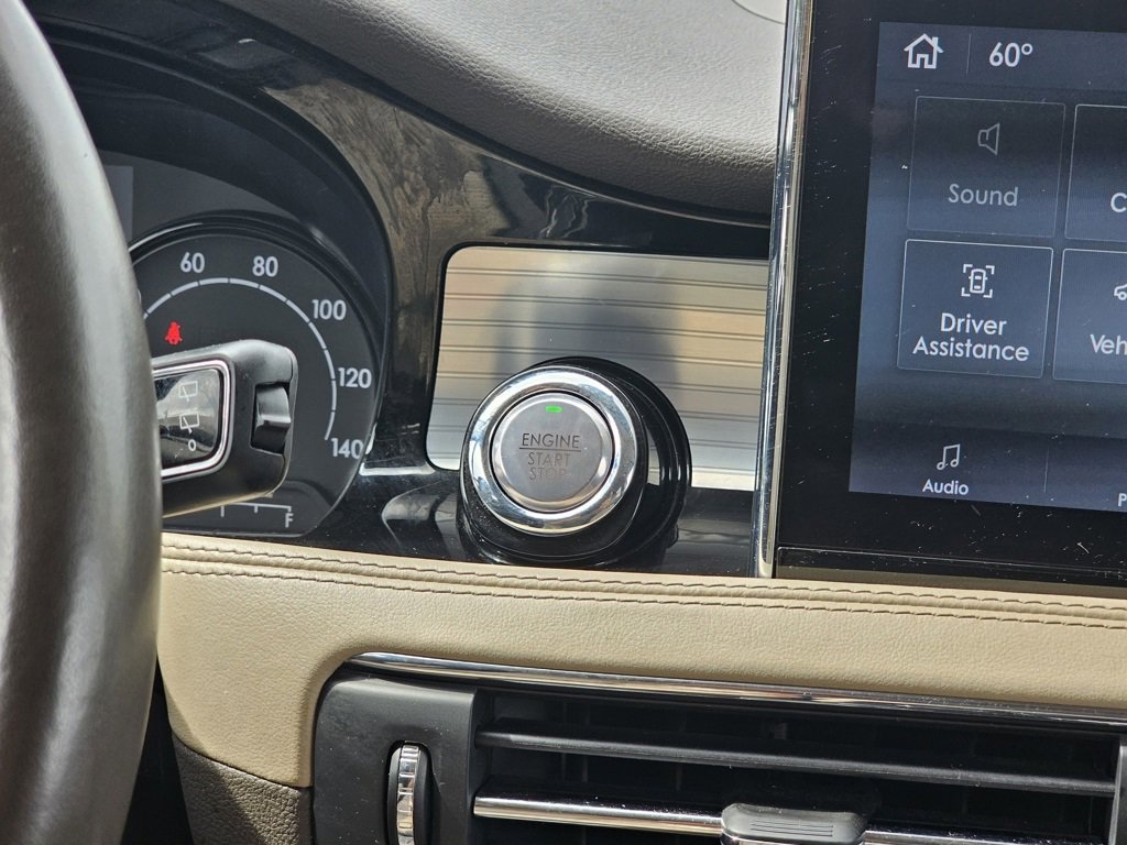 Used 2020 Lincoln Corsair Standard image 32