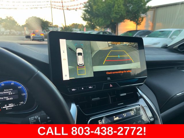 Used 2024 Toyota Venza Limited AWD/4WD image 23