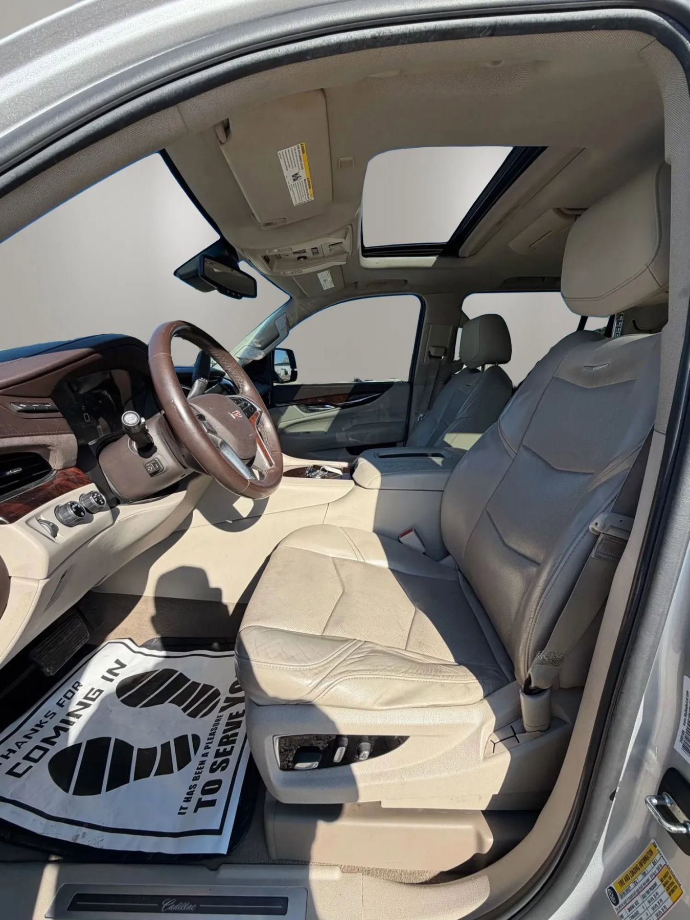 Used 2015 Cadillac Escalade ESV Premium image 9