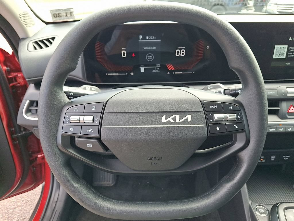Used 2025 Kia K4 FWD image 19