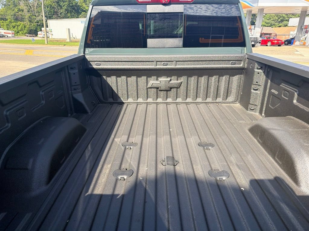 New 2026 Chevrolet Silverado 2500 ZR2 w/ ZR2 Bison Edition AWD/4WD image 18