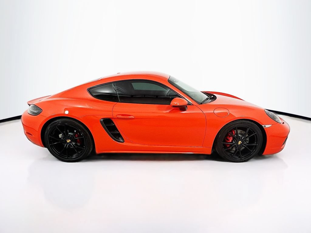 Used 2018 Porsche 718 Cayman S RWD image 5