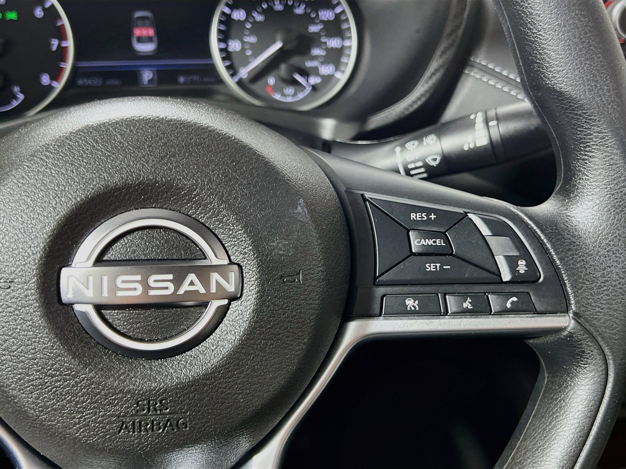Used 2025 Nissan Sentra SV FWD image 20