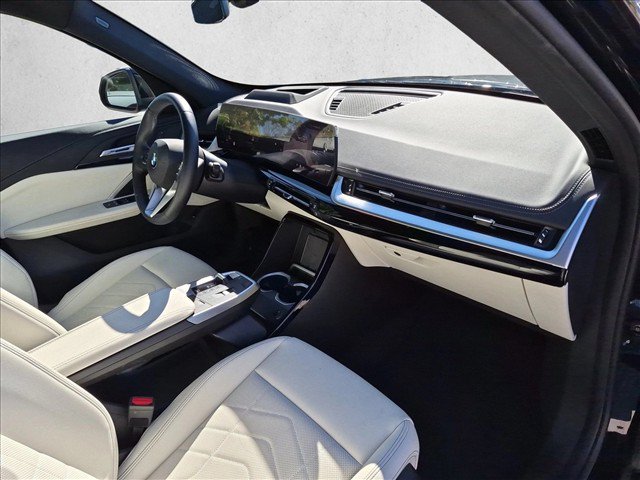 Used 2026 BMW X1 xDrive28i w/ Technology Package AWD/4WD image 22