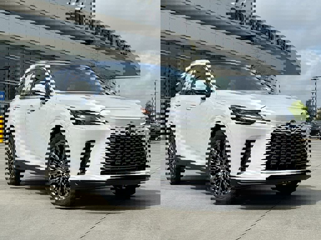 New 2026 Lexus RX 350 w/ Luxury Package image 2
