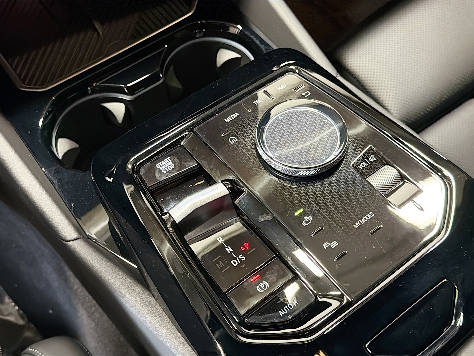 Used 2026 BMW 530i RWD image 28