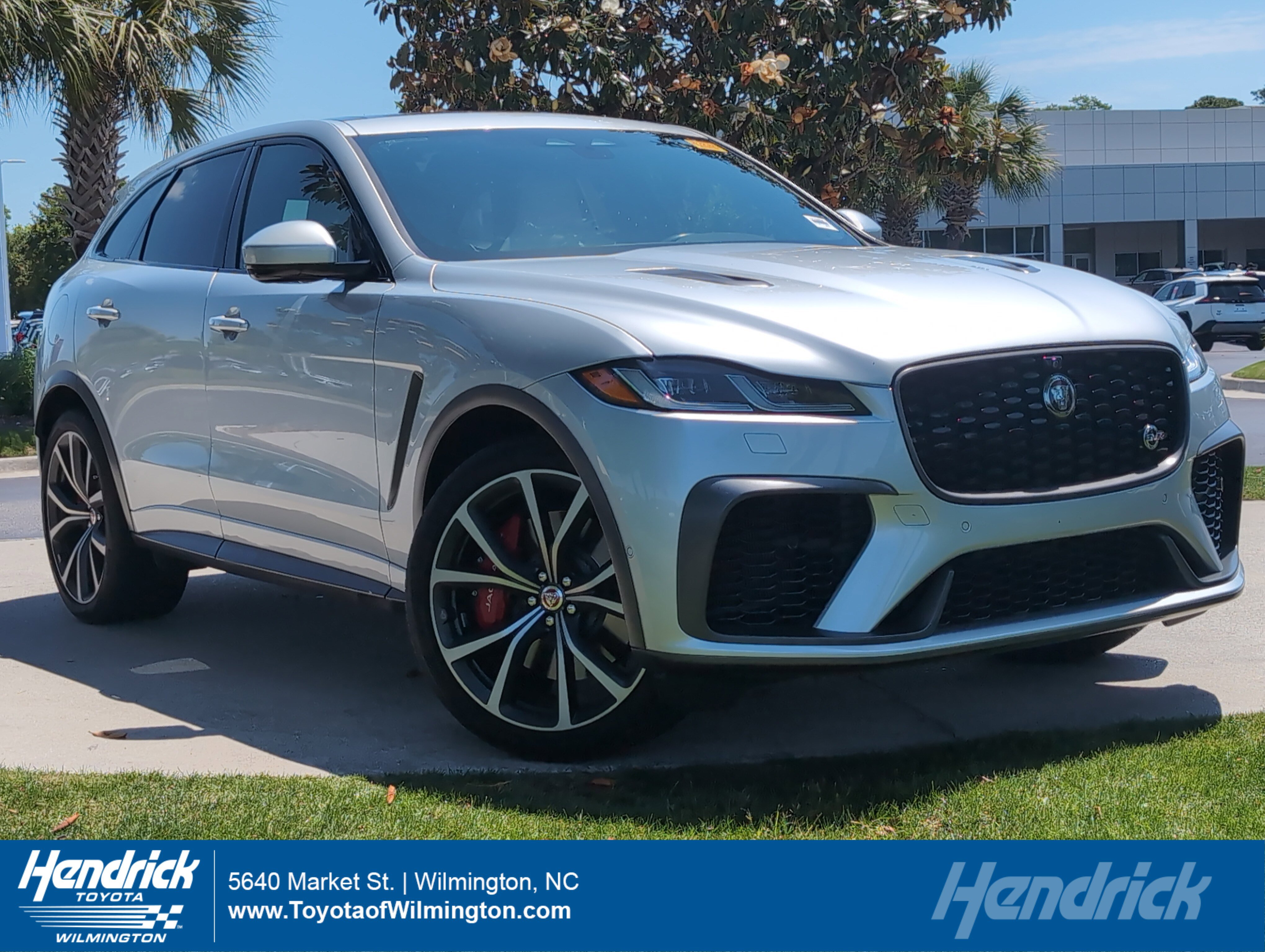 Used 2022 Jaguar F-PACE SVR