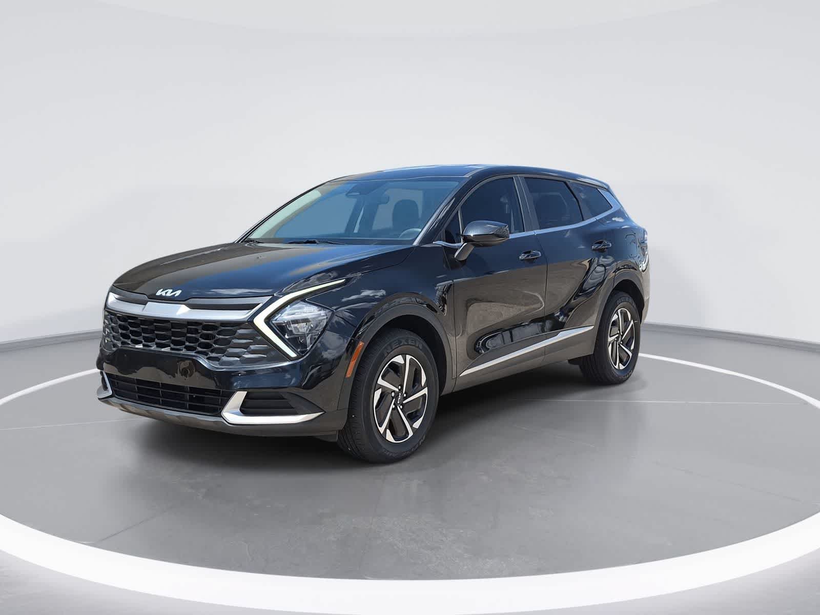 Used 2023 Kia Sportage LX AWD/4WD image 4
