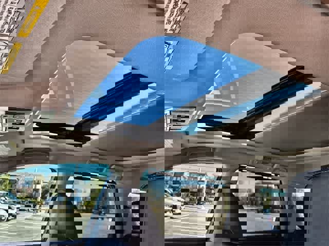 Used 2025 Nissan Pathfinder Platinum w/ Black Appearance Package image 20