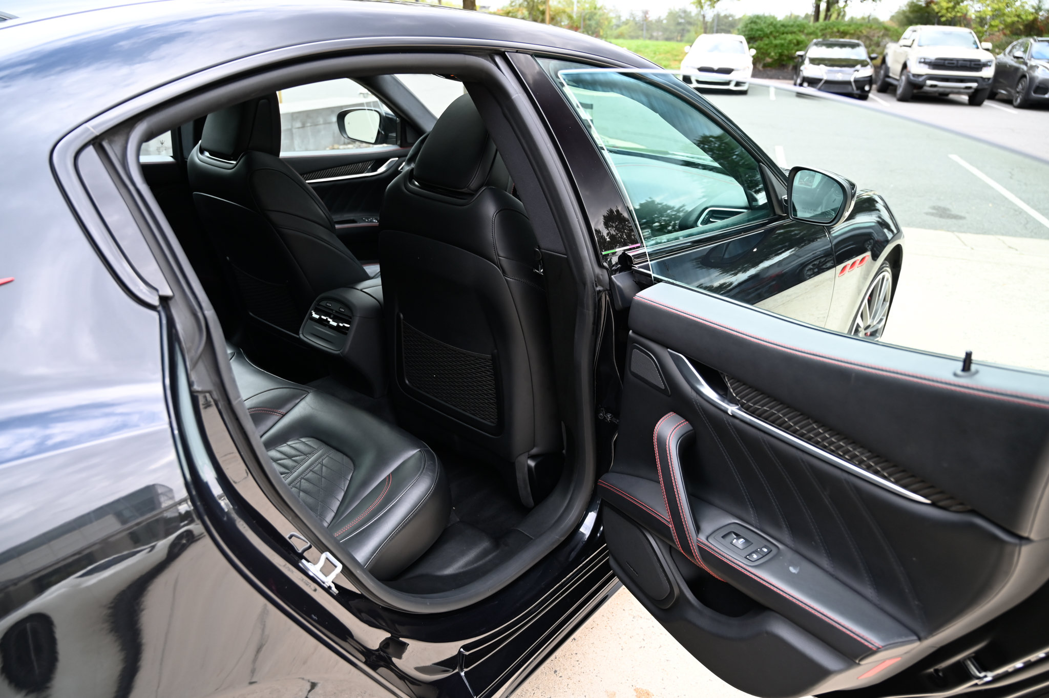 Used 2021 Maserati Ghibli Trofeo RWD image 46