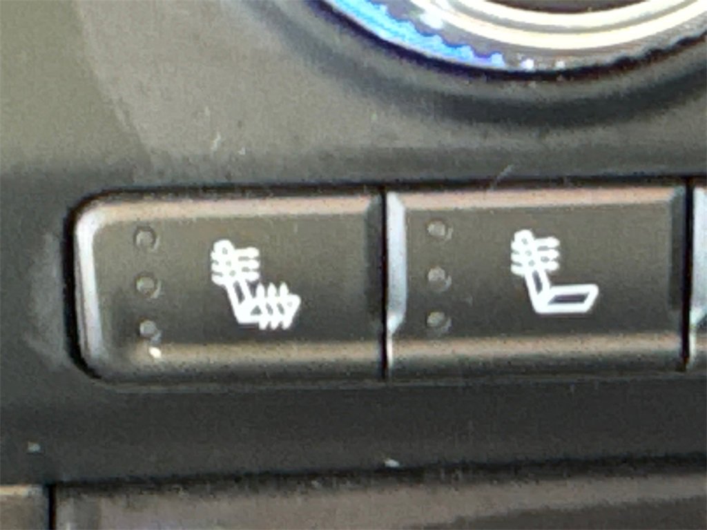 Used 2021 GMC Sierra 1500 AT4 image 28