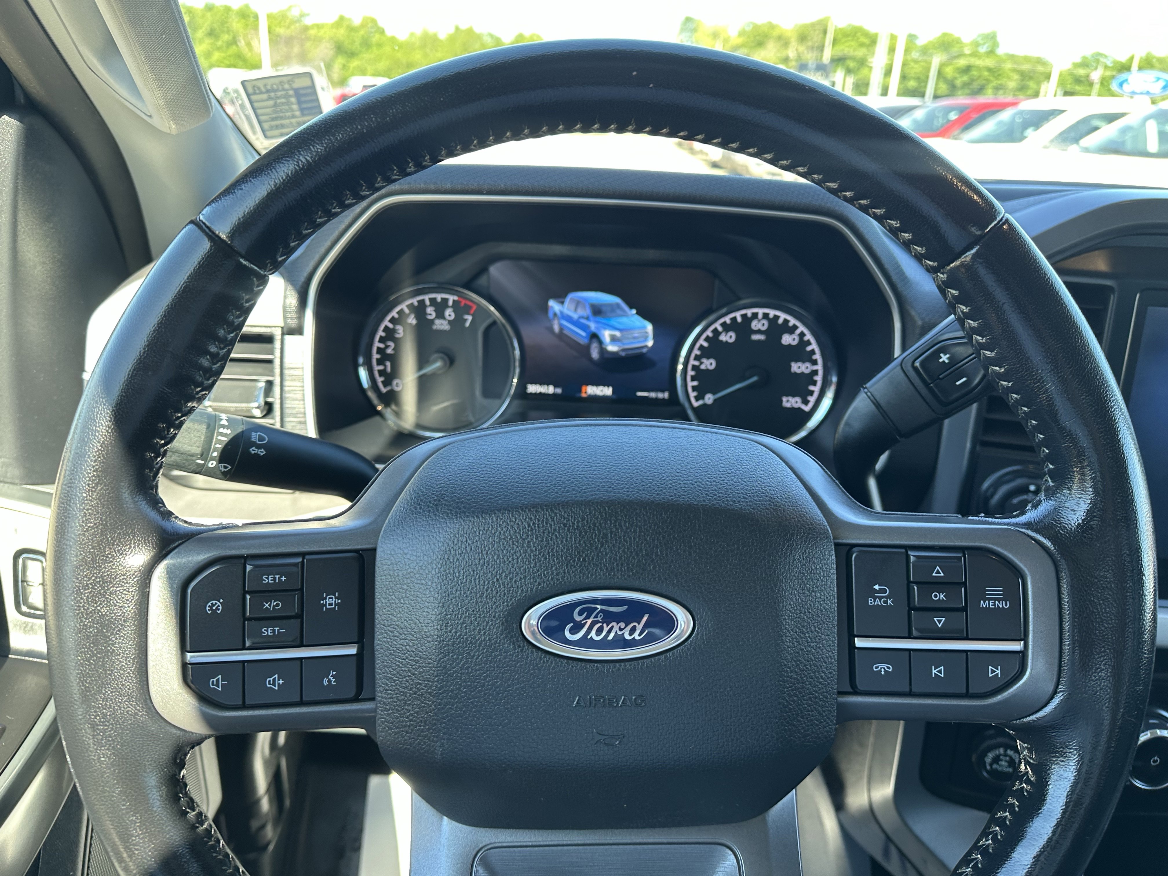 Used 2022 Ford F150 XLT w/ Equipment Group 302A High AWD/4WD image 17