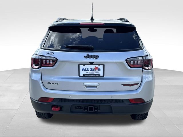 Used 2025 Jeep Compass Trailhawk w/ Trailer Tow Group image 8