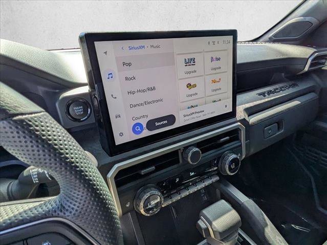 Used 2024 Toyota Tacoma Limited w/ Limited Package (LT) image 14