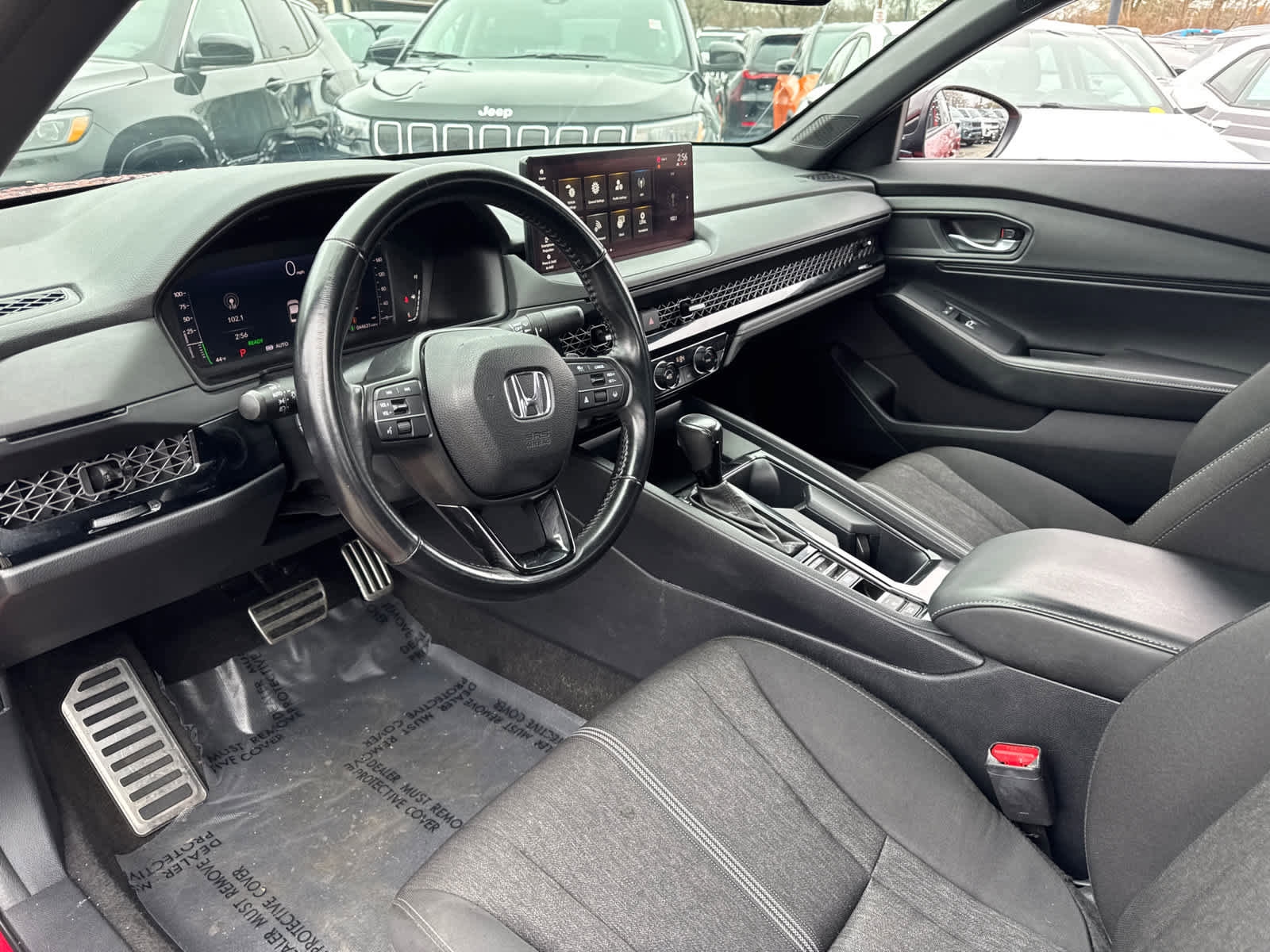 Used 2023 Honda Accord Sport image 12
