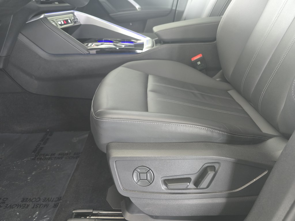 Certified 2025 Audi Q5 Premium w/ Convenience Package AWD/4WD image 21